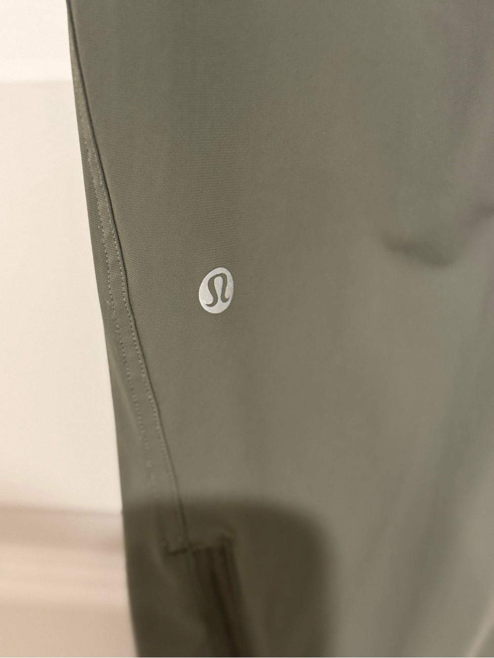 🔥🔥Weekend Sale! NWOT Lululemon Adapted State High-Rise Jogger 28”
(LAST PRICE) - Picture 4 of 6